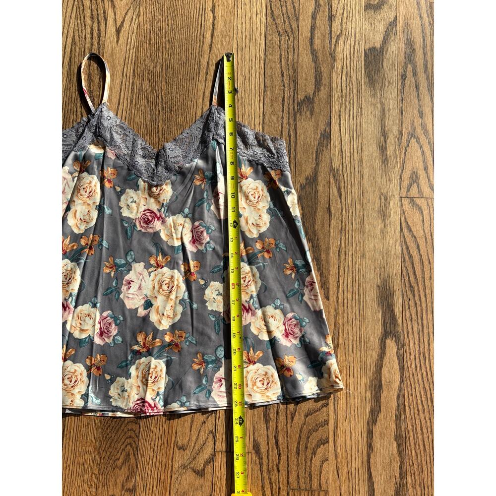 Flora Nikrooz Silky Gray Floral Pajama Set Sz M - Picture 9 of 12